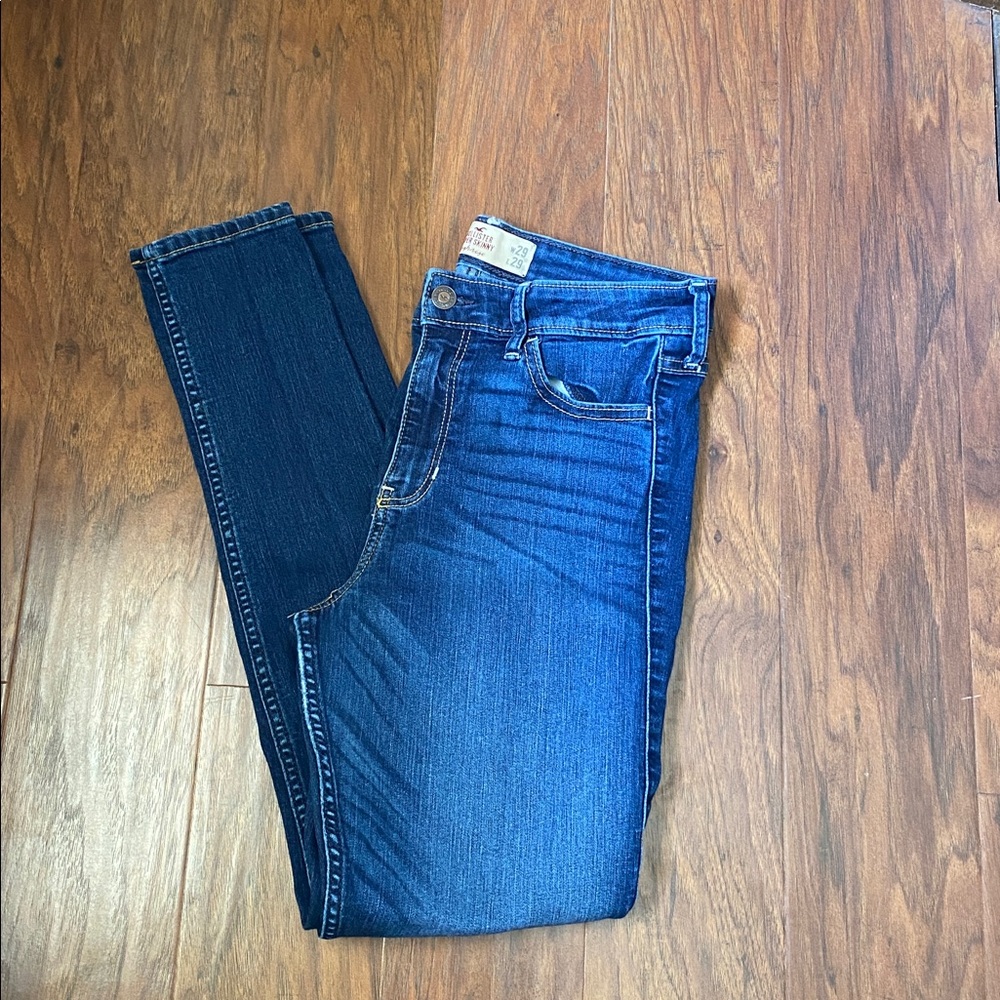 Hollister Women's Dark Blue Skinny Jeans High Rise